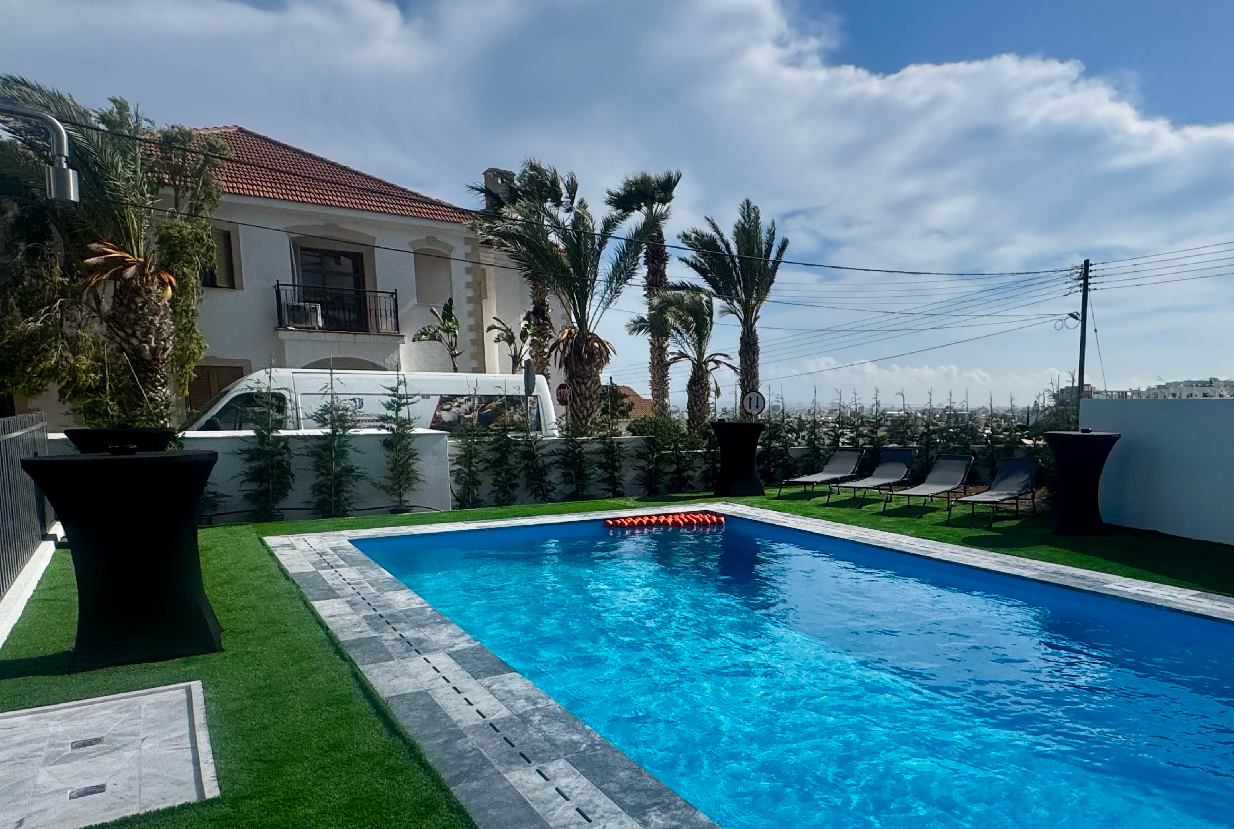 Plus 39 Residence — view 4