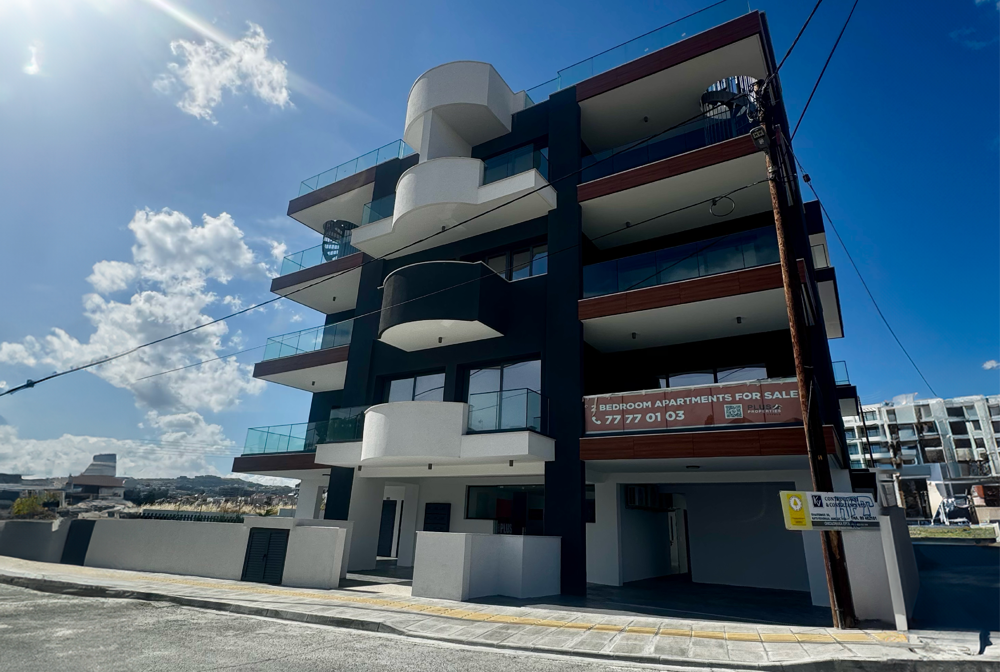 Plus 63 Residence — view 2